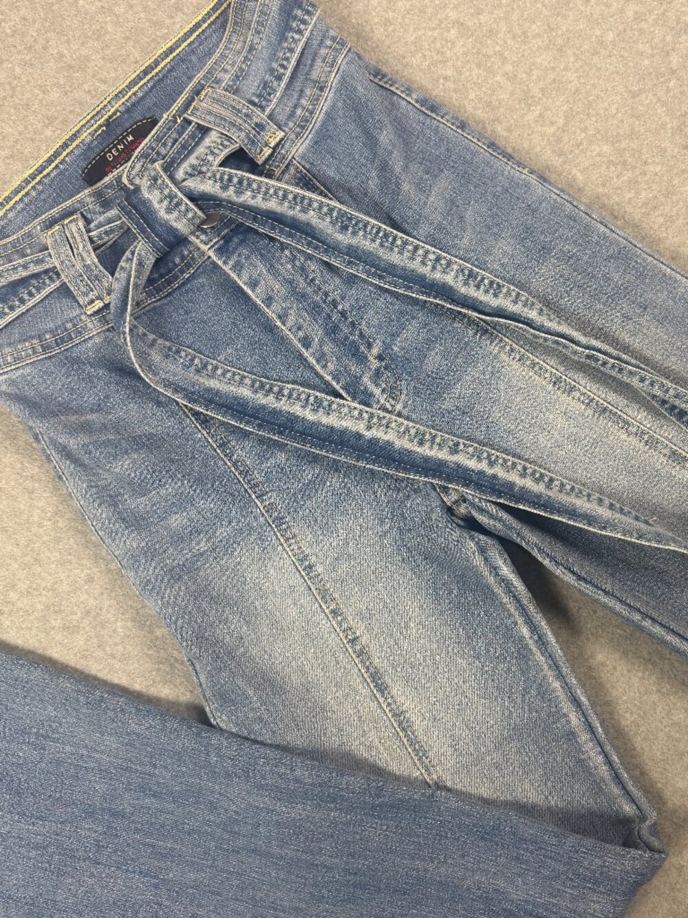 Denim by Flying Tomato High Waist Belted Flare Jeans Small